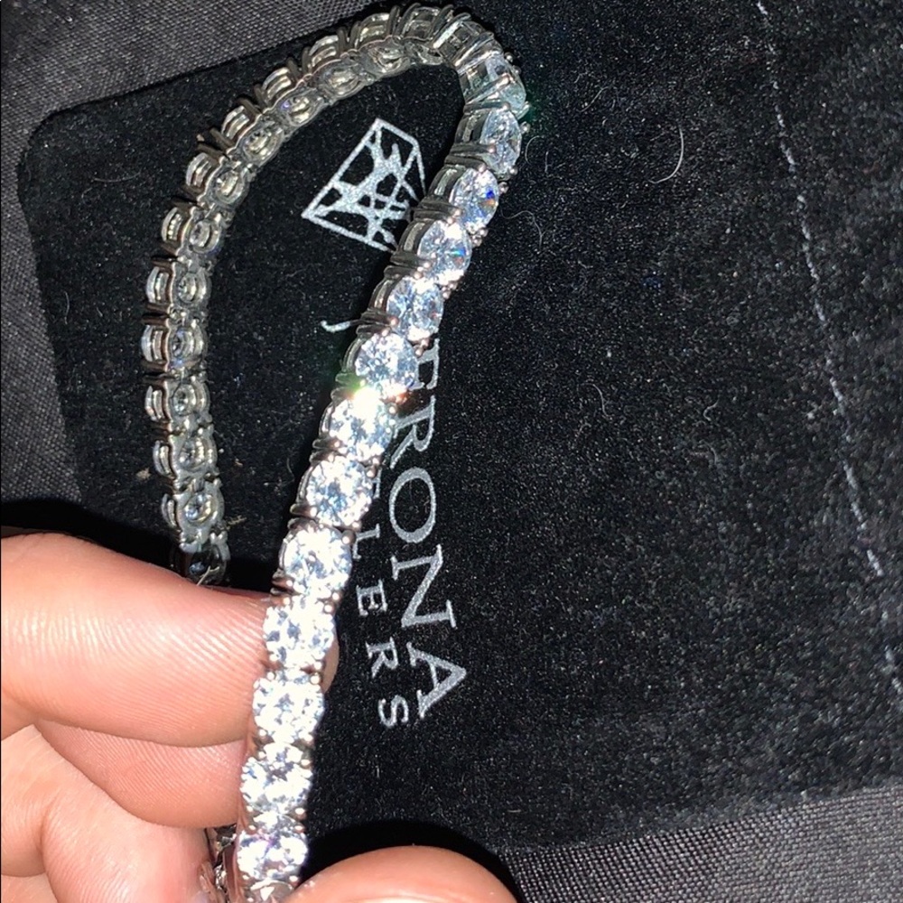 Diamond bracelet